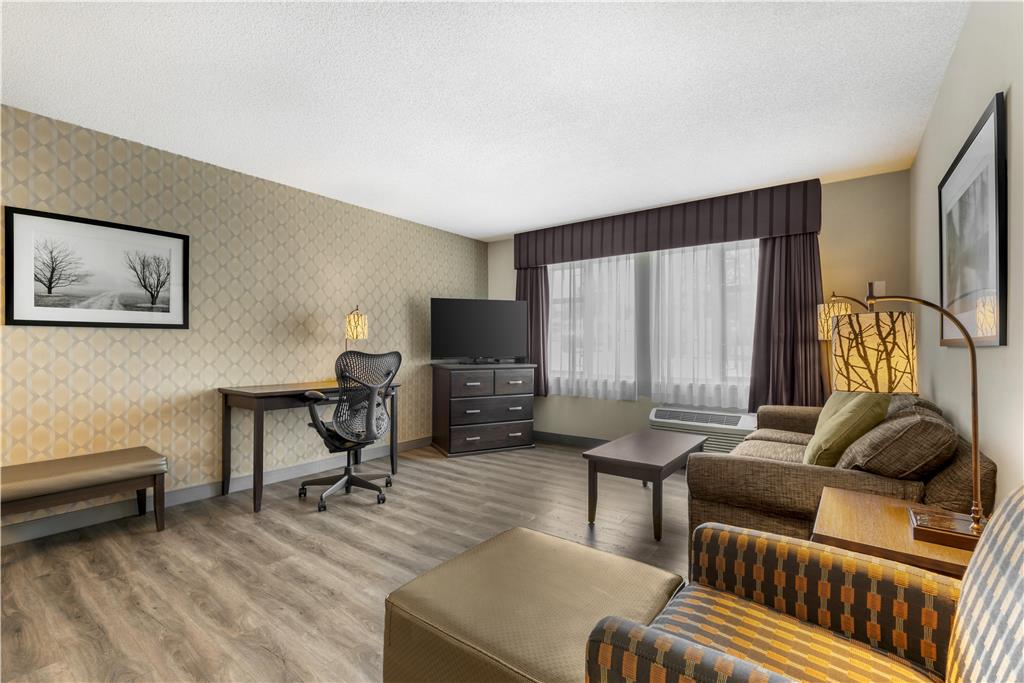 Images Best Western Plus Country Meadows Inn