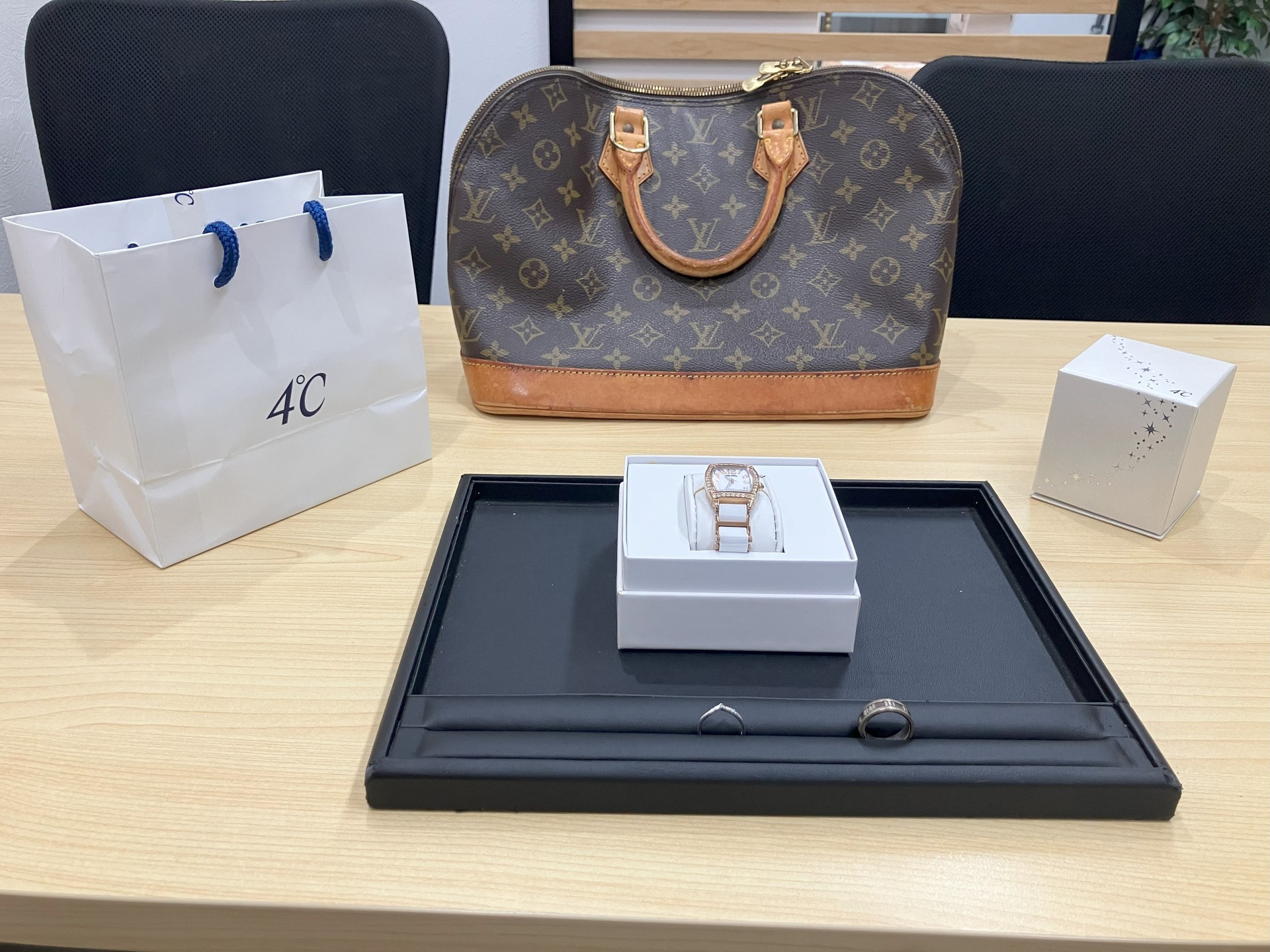 Images 買取大吉 浦和駅東口店