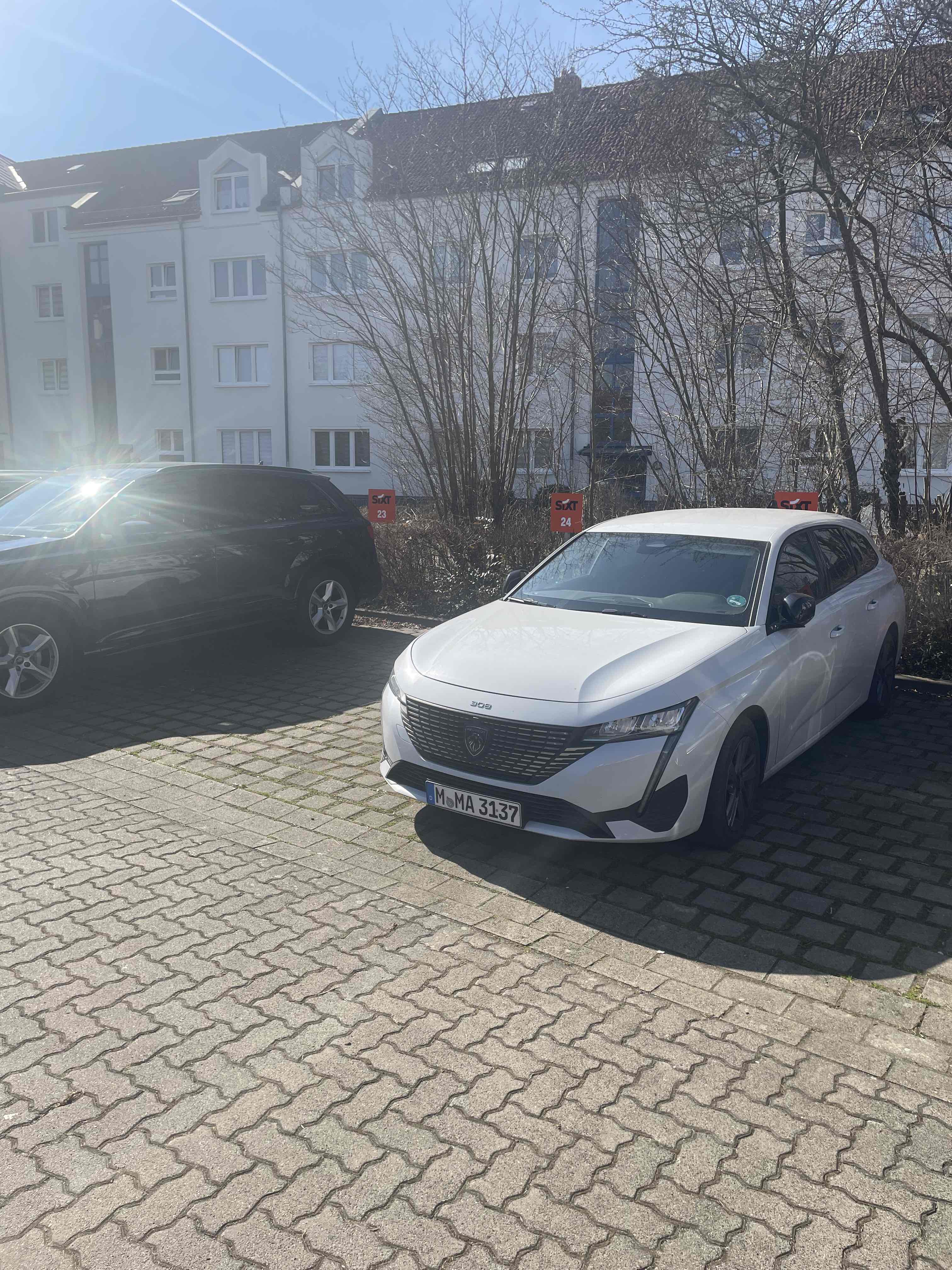 SIXT Autovermietung Hildesheim, Steuerwalder Str. 108 in Hildesheim