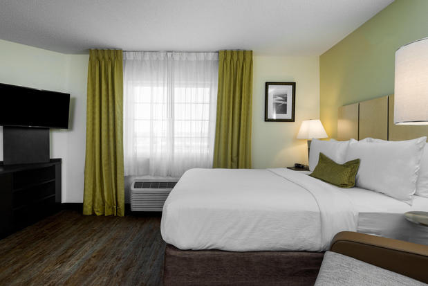 Images Candlewood Suites Glen Allen - Short Pump, an IHG Hotel