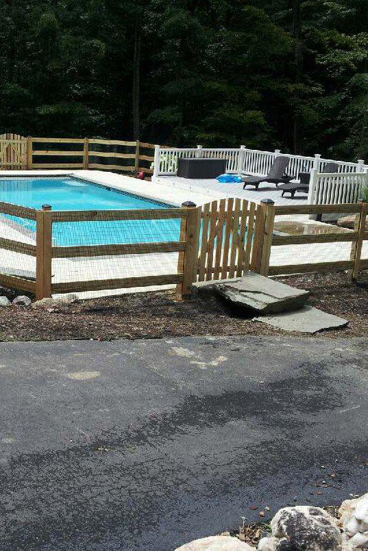 Pool Fence Installation Beitzell Fence Co. Gainesville (703)691-5891