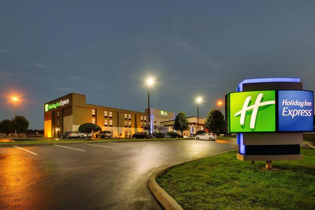 Images Holiday Inn Express Horse Cave, an IHG Hotel