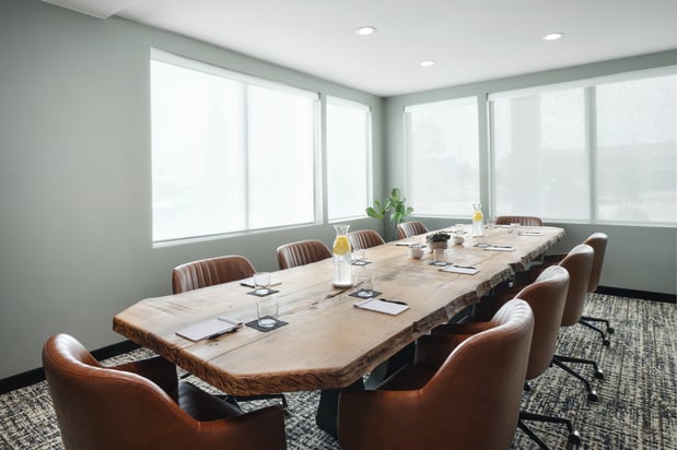 Images Holiday Inn Gonzales by IHG