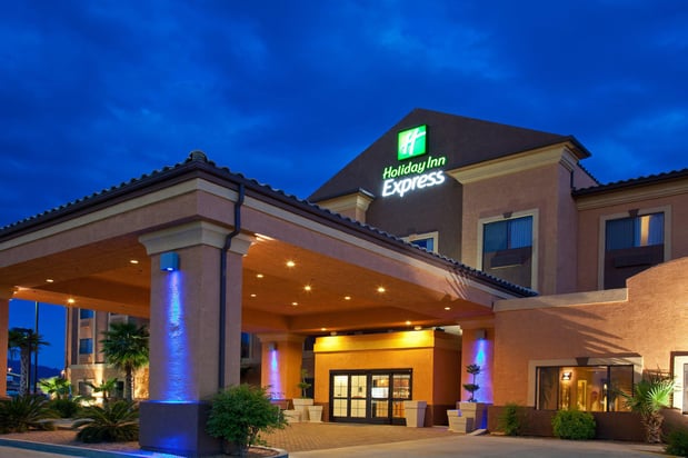 Images Holiday Inn Express & Suites Kingman by IHG