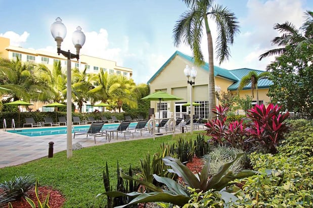 Images Homewood Suites by Hilton Miami - Airport West