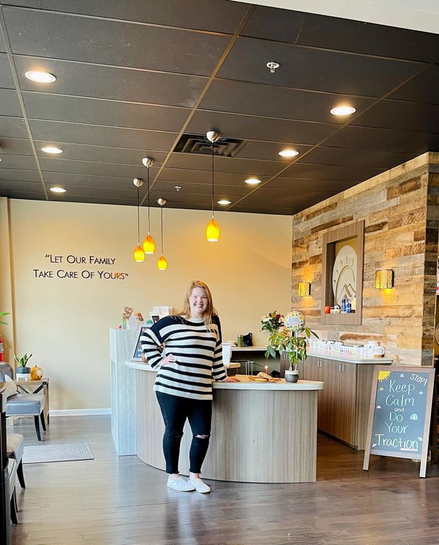 Images 100% Chiropractic - Canton