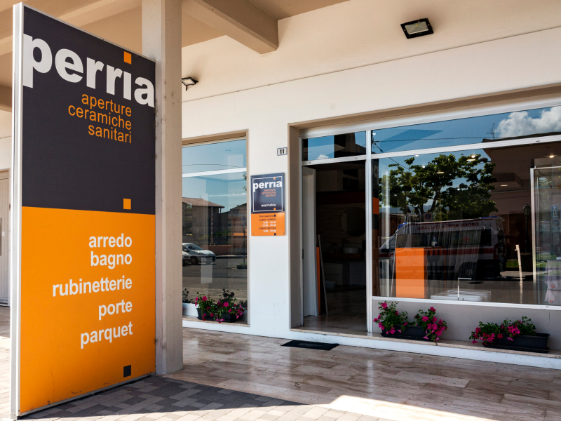 Images Perria Ceramiche e Sanitari