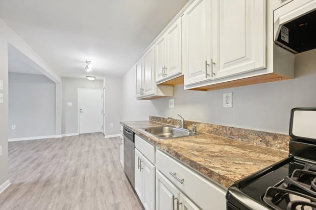 Images ReNew Odenton apartments