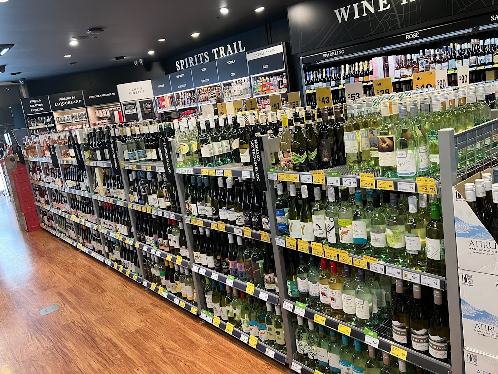 Images Liquorland Pacific Pines (Pitcairn Way)