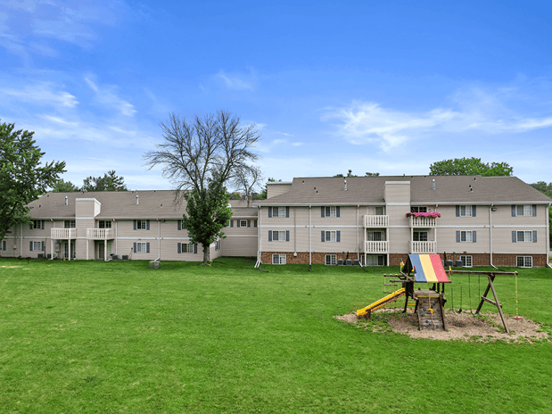 Images Sun Valley Apartments