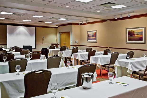 Images Hilton Garden Inn Oklahoma City Airport