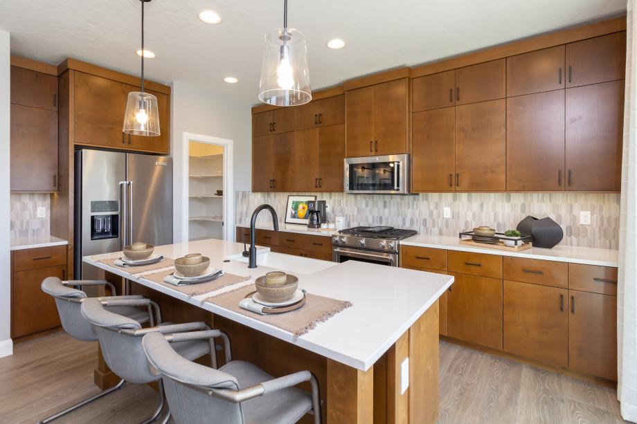 Carriage Hill West - Garden