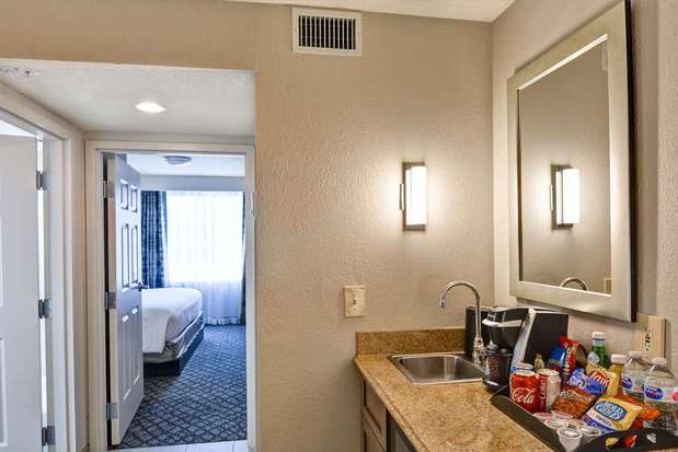 Images Embassy Suites by Hilton Orlando Downtown