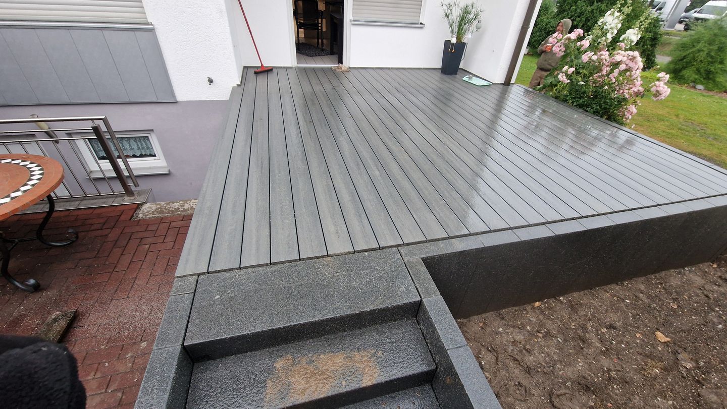 Irouschek Reinhold Gartengestaltung, Siedlerweg 8 in Gottfrieding