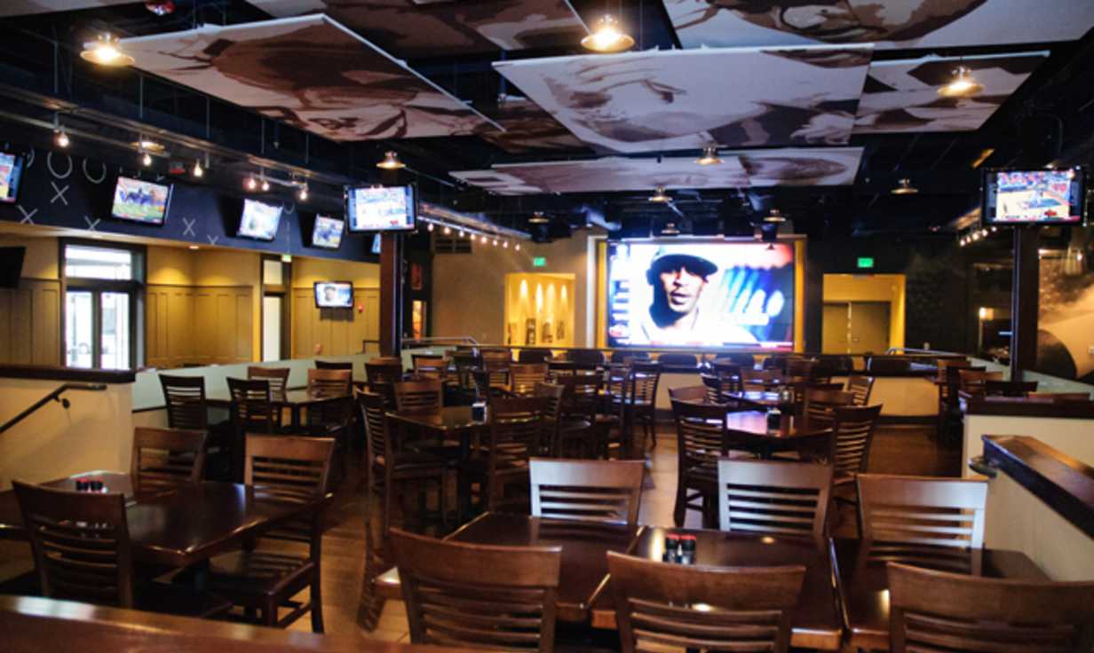 Pull up a seat, bar stool, or leather recliner and enjoy epic sports action, frosty beers and delici Manning's Sports Bar and Grill New Orleans (504)593-8118