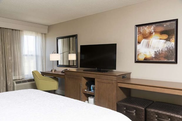 Images Hampton Inn Mt. Pleasant