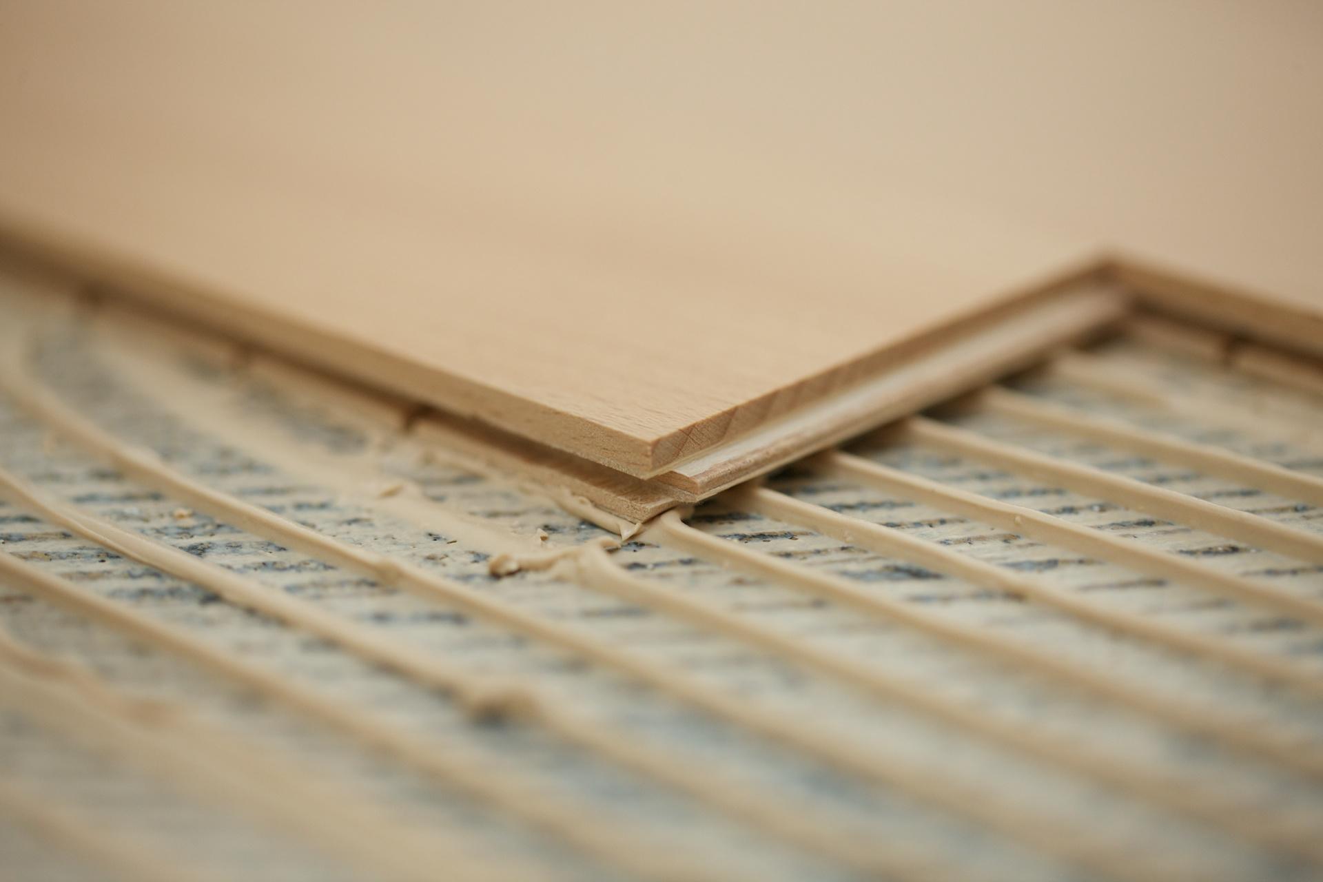 Blatti Parkett & Bodenbeläge, Bielstrasse 67 in Brügg