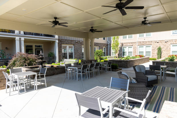 Images The Legacy At Walton Heights (55+)
