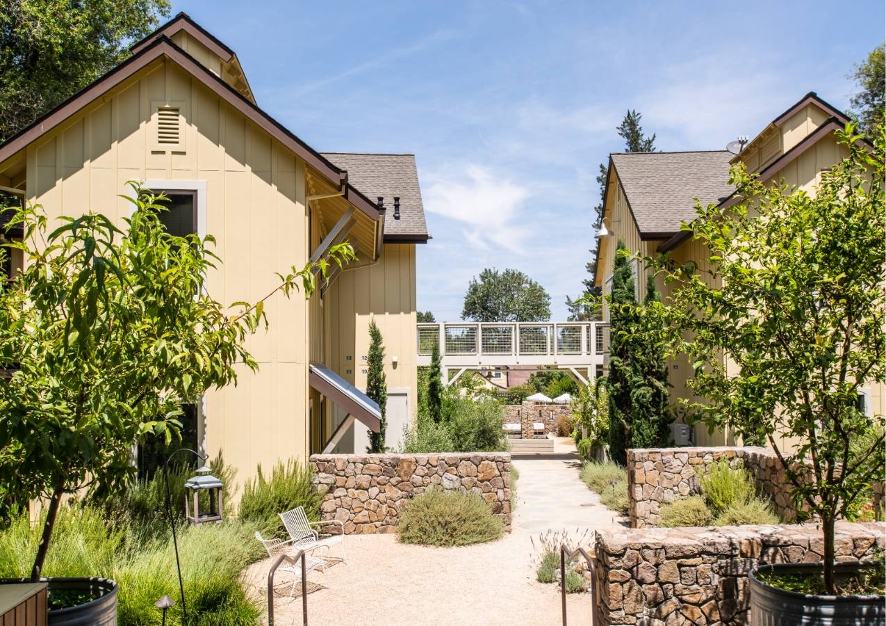 Farmhouse Inn