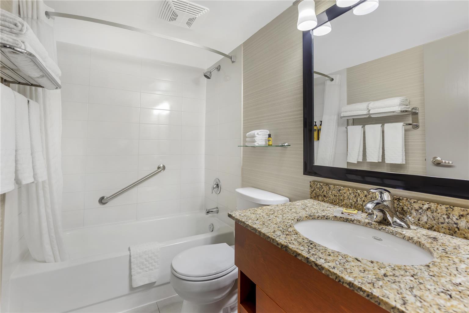 Images Best Western Plus Rose City Suites