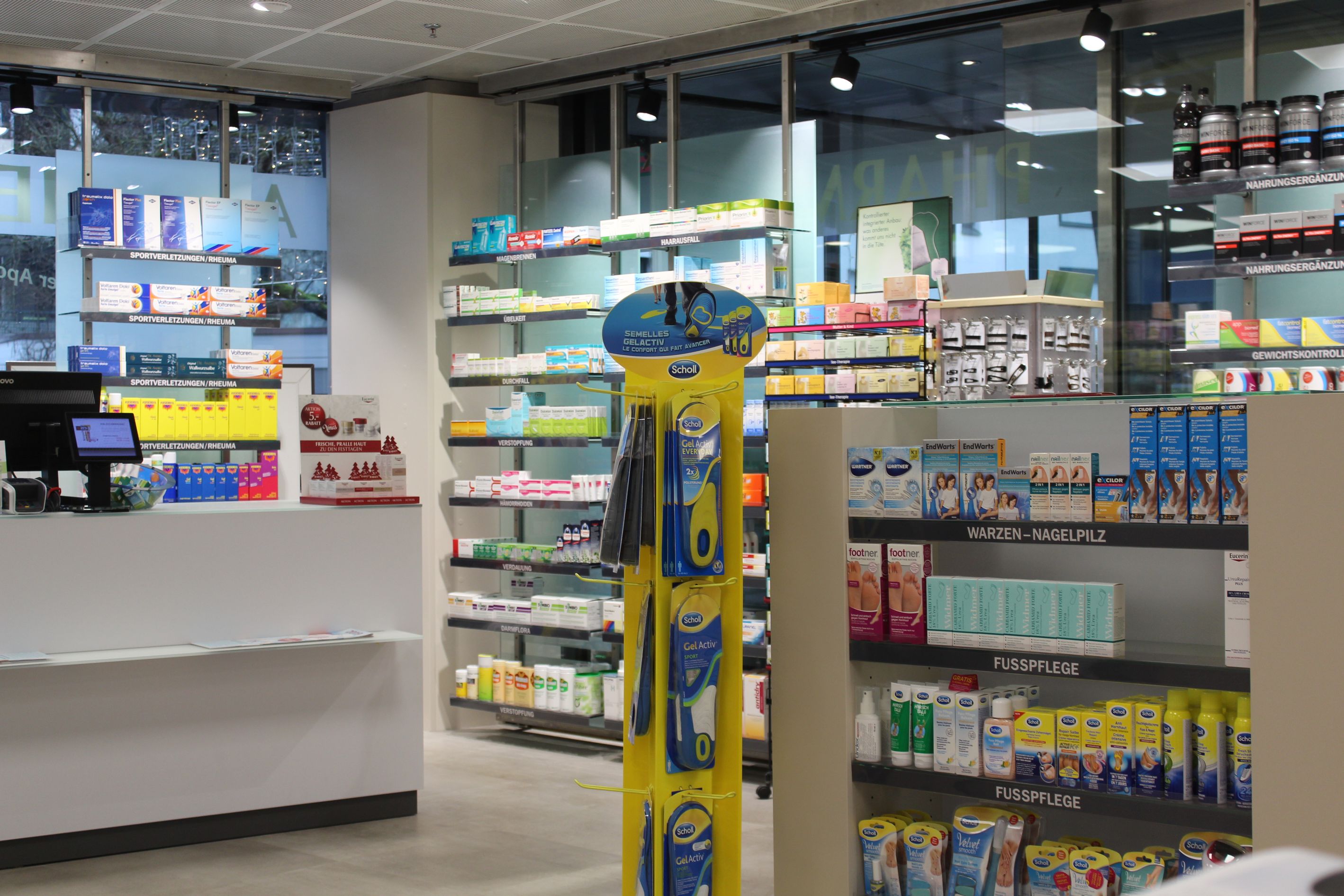 Apotheke Lilie Zentrum, Uitikonerstrasse 9 in Schlieren