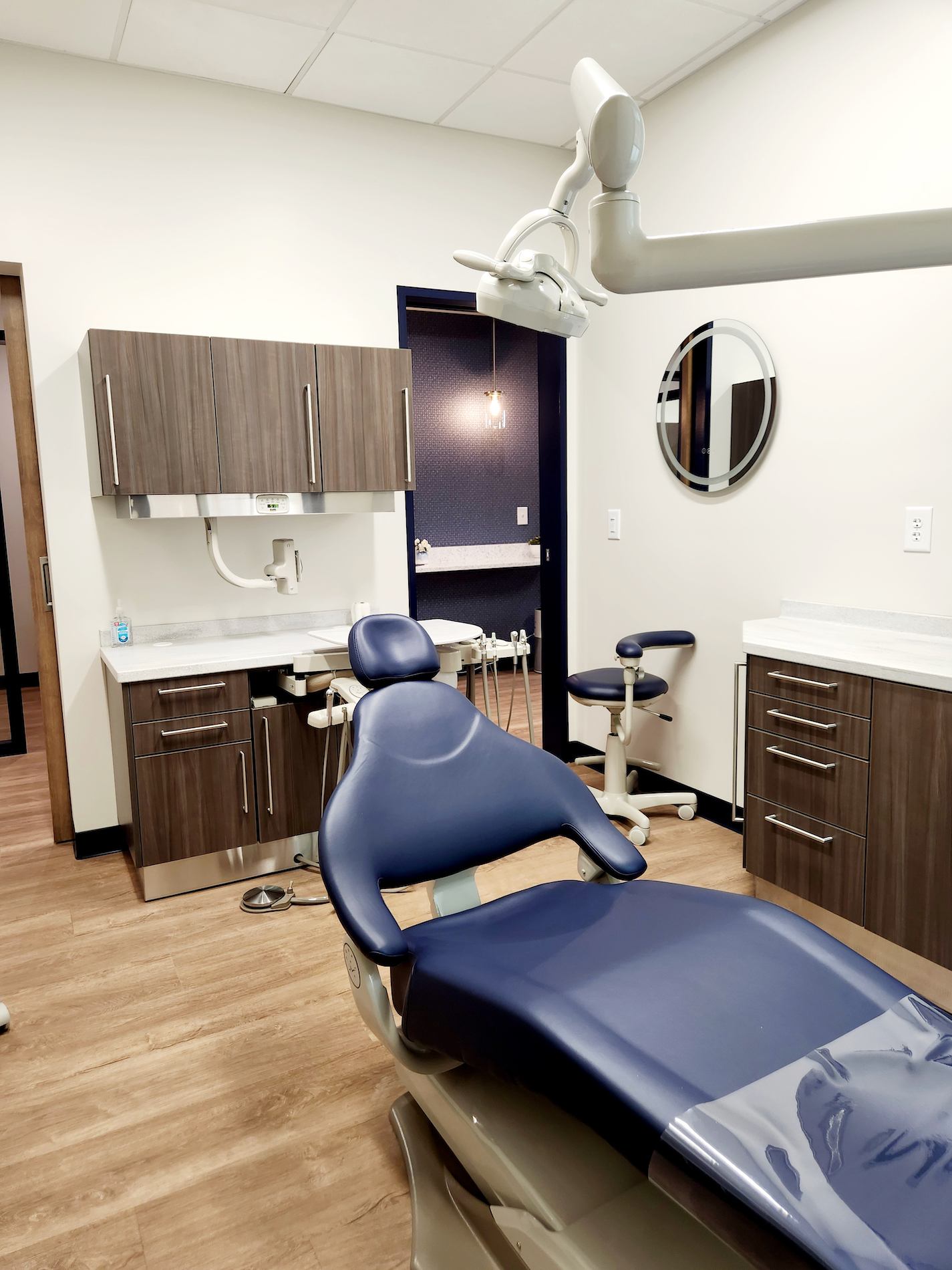 Moonglow Denture Specialists is a prosthodontic practice specializing in complete dentures, partial dentures, and implant-supported dentures. Founded by Dr. Doug Yoon, a recognized specialist in removable prosthodontics, Moonglow Denture Specialists provides premium quality dentures along with exceptional patient-oriented care. Moonglow Denture Specialists also has an in-house dental lab, which allows our expert lab technicians to create beautiful, handmade, customized smiles.

Located off of Friendship Road between I-85 North and I-985 North