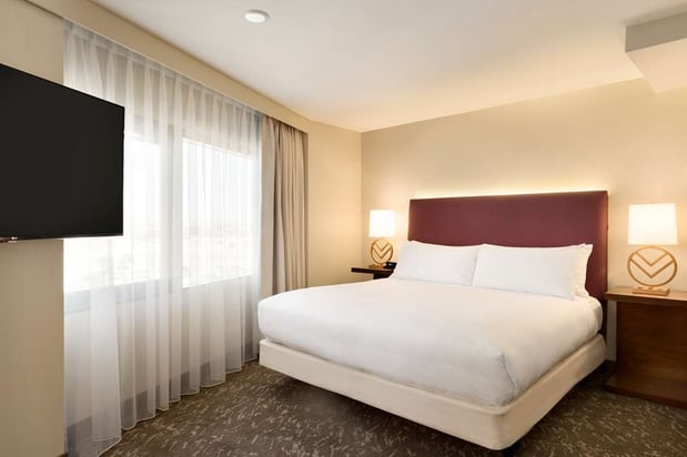 Images Embassy Suites by Hilton Phoenix Downtown North