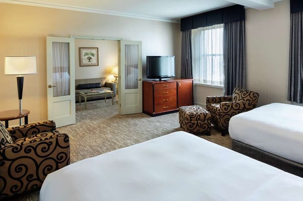 Images Hilton Cincinnati Netherland Plaza