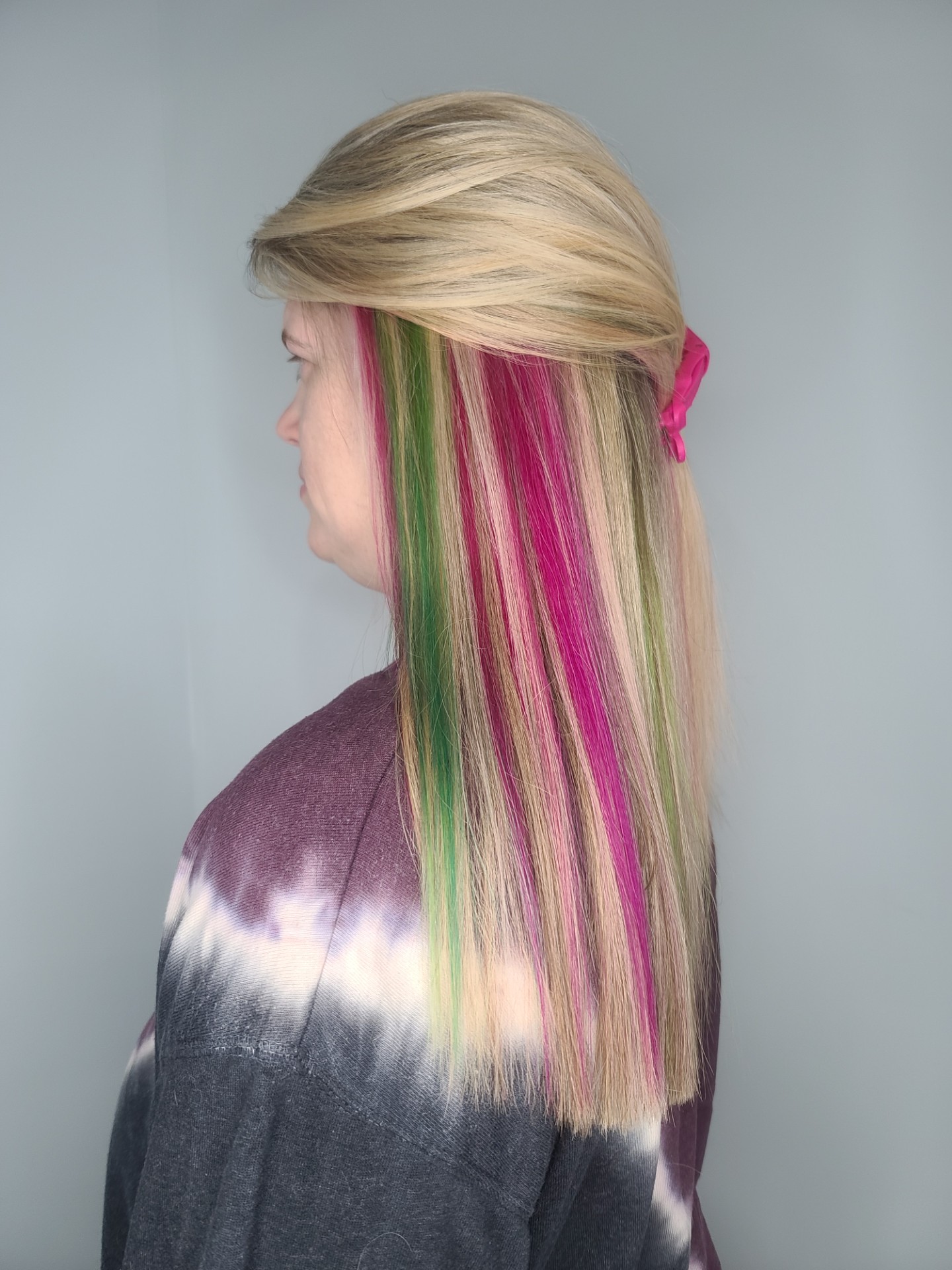 Fashion color peekaboo
By Ashley