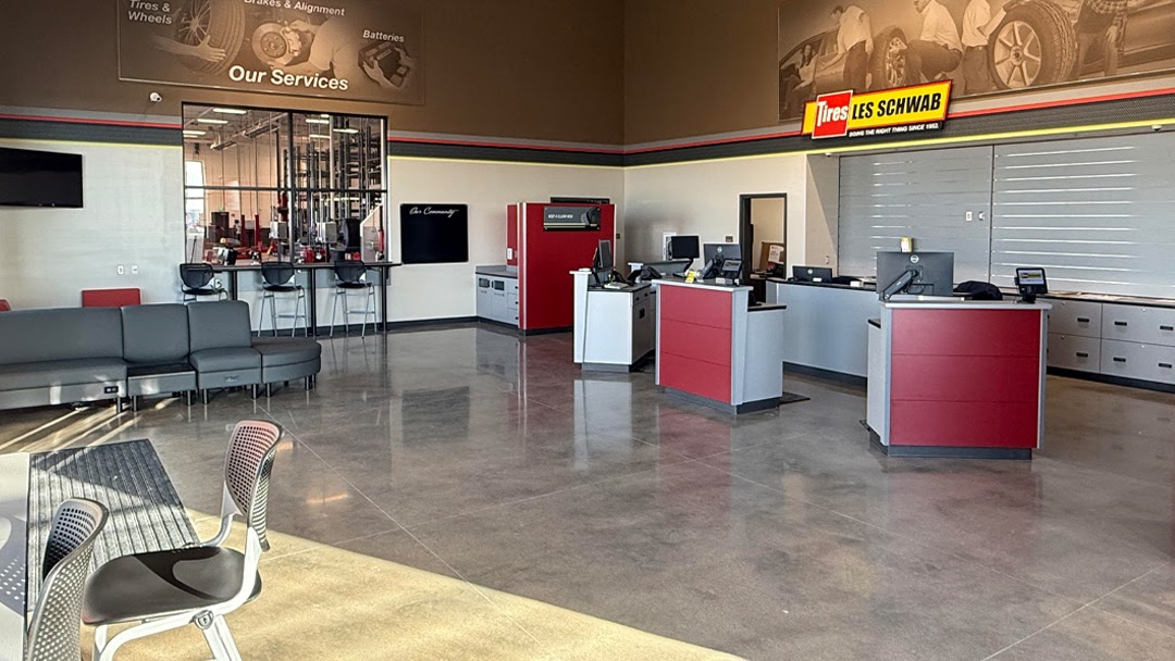 Les Schwab Tire Center