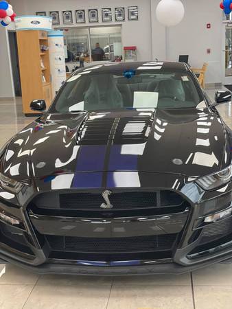 Images Currie Motors Ford of Frankfort