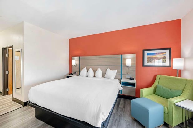 Images Best Western Plus Executive Residency Carlsbad Hotel
