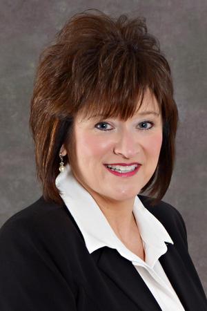 Images Edward Jones - Financial Advisor: Tammy P Earles, AAMS™