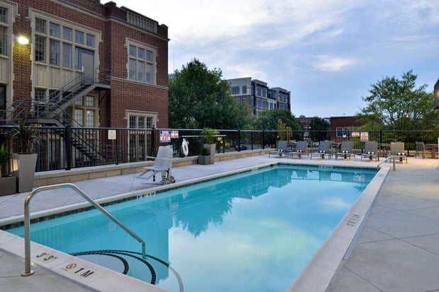 Images Hampton Inn & Suites Greensboro Downtown