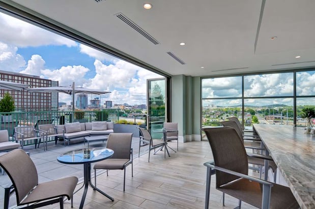 Images Hampton Inn & Suites Nashville Downtown Capitol View