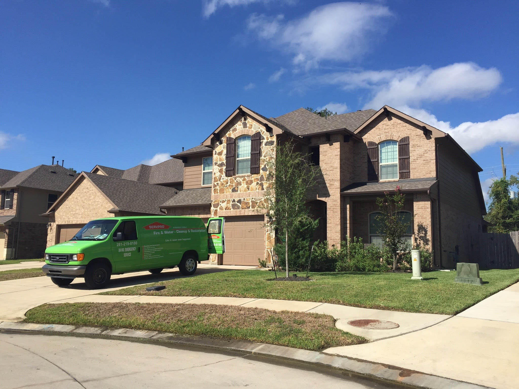 SERVPRO of  Tyler/ Lindale/ Palestine has a team certified to handle water, mold or fire emergencies in Tyler, TX, we have the right equipment to clean it up. Call us for professional help!