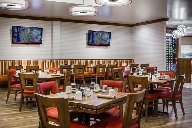 Images Holiday Inn Dubuque/Galena by IHG