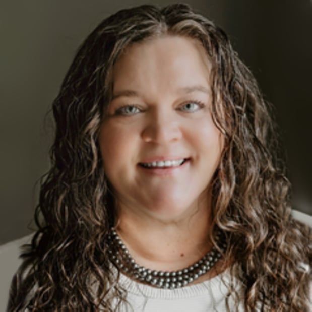 Images Edward Jones - Financial Advisor: Kodie Earp-Hughes