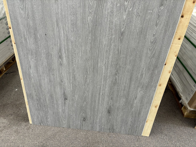LVP Flooring Outlet Image