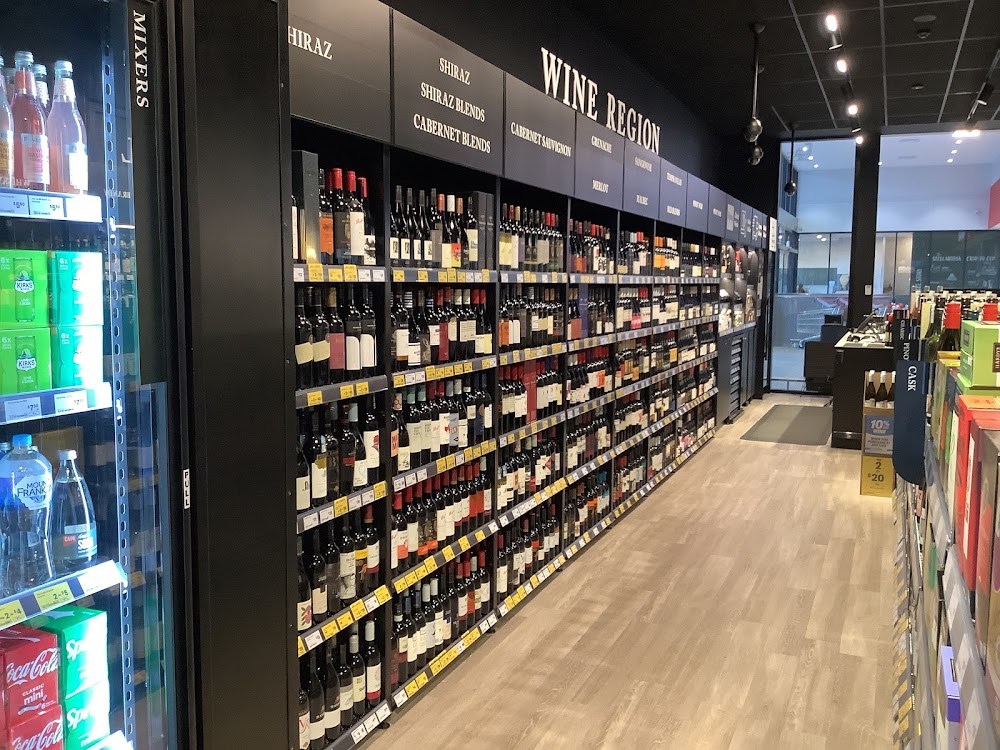 Images Liquorland Pallara