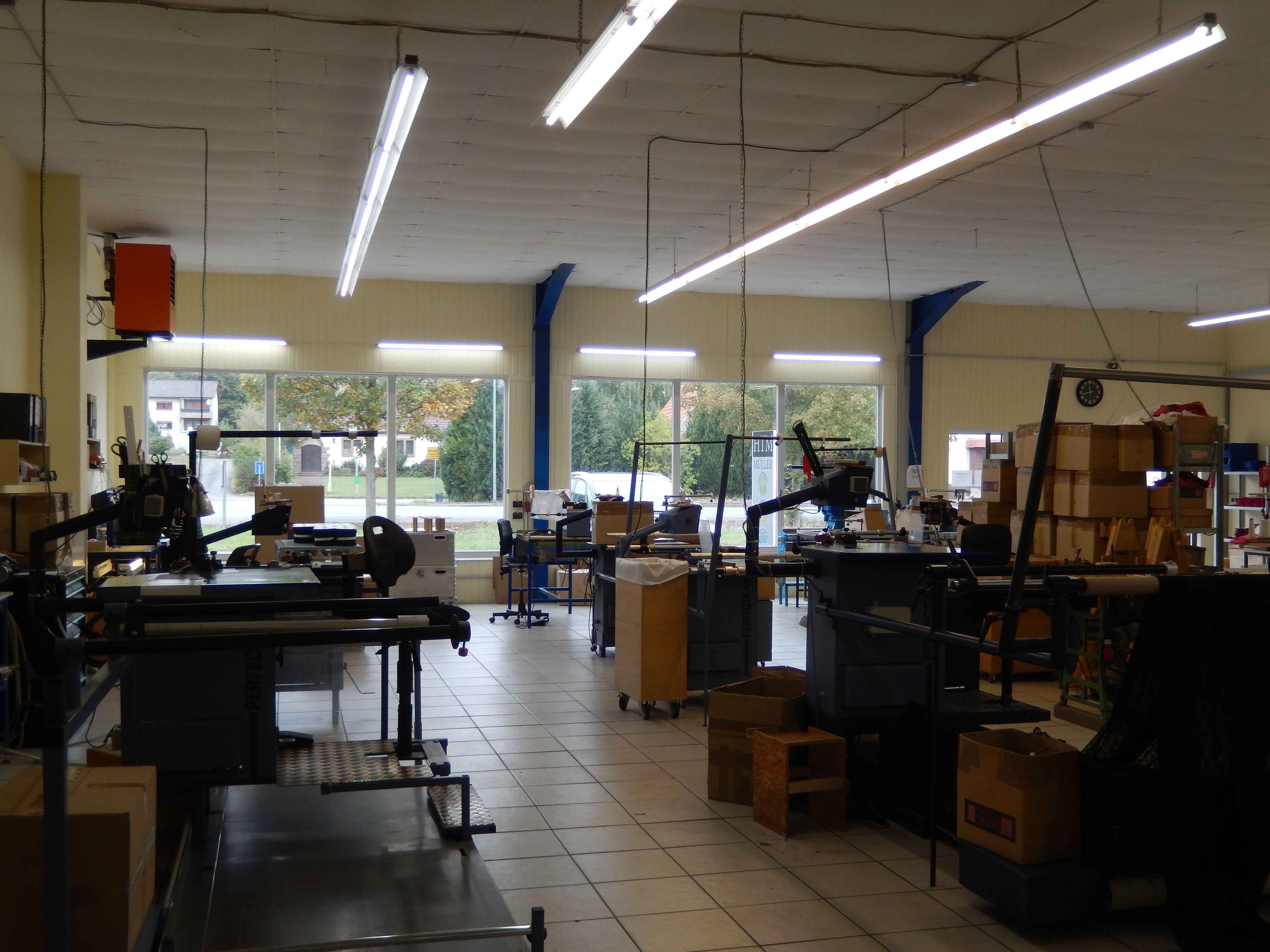 HTM Müller, Briloner Straße 89 in Warburg