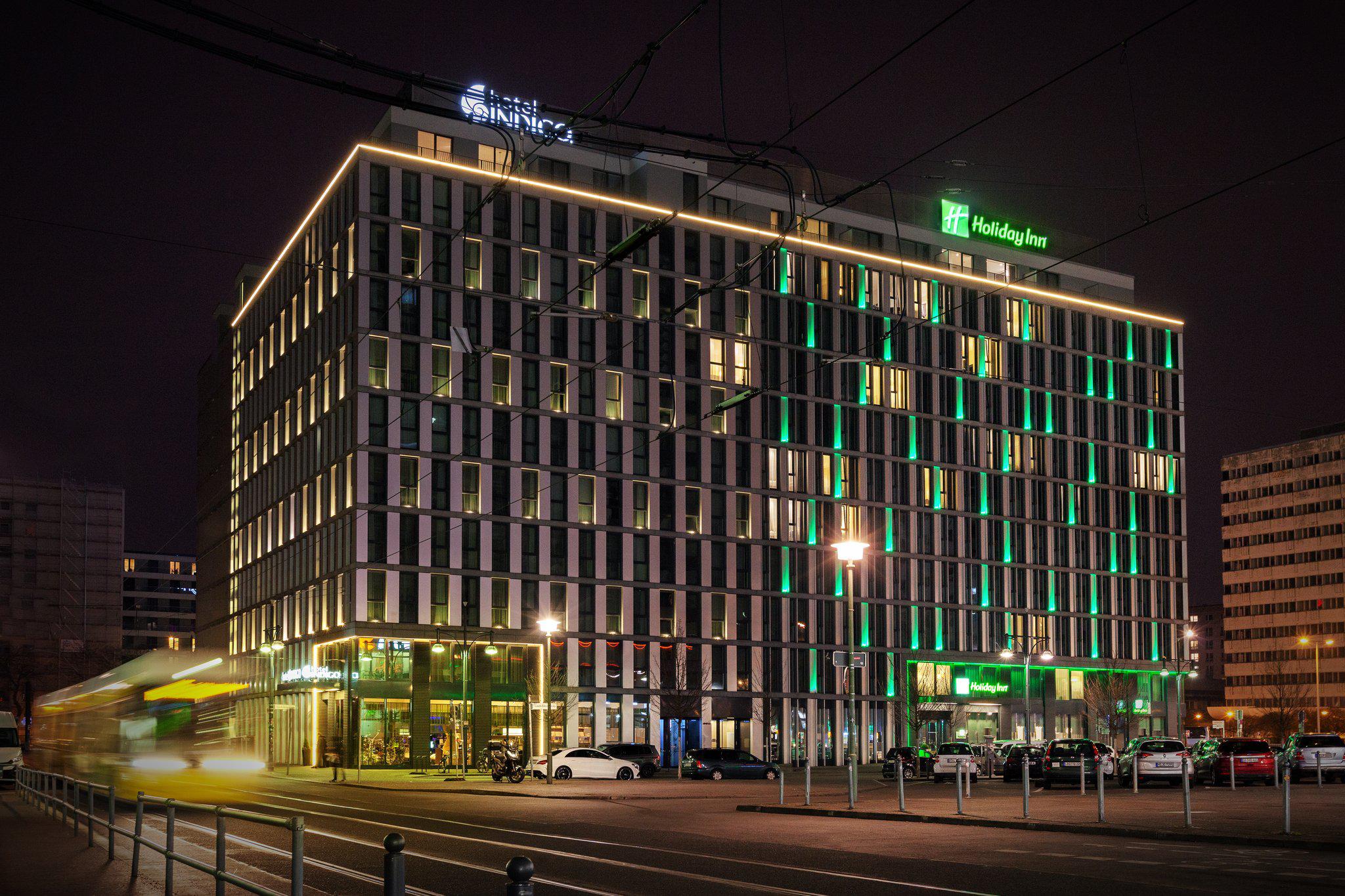 Holiday Inn Berlin - Centre Alexanderplatz, an IHG Hotel - CLOSED, Theanolte-Baehnisch-Strasse 2 in Berlin