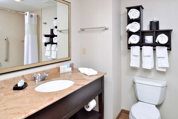 Images Hampton Inn & Suites California University-Pittsburgh