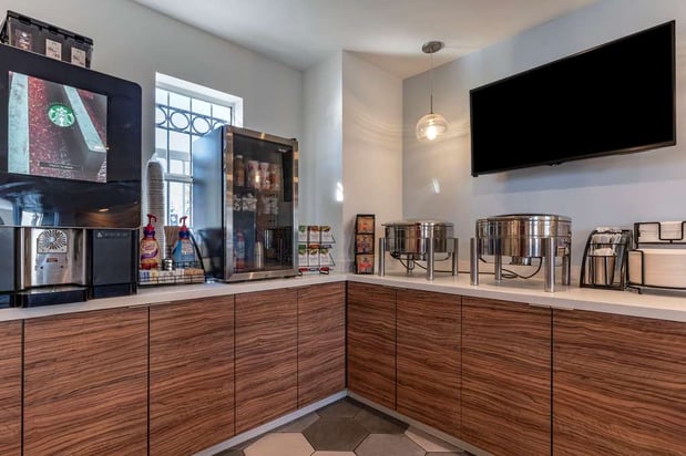 Images Best Western Plus Executive Suites