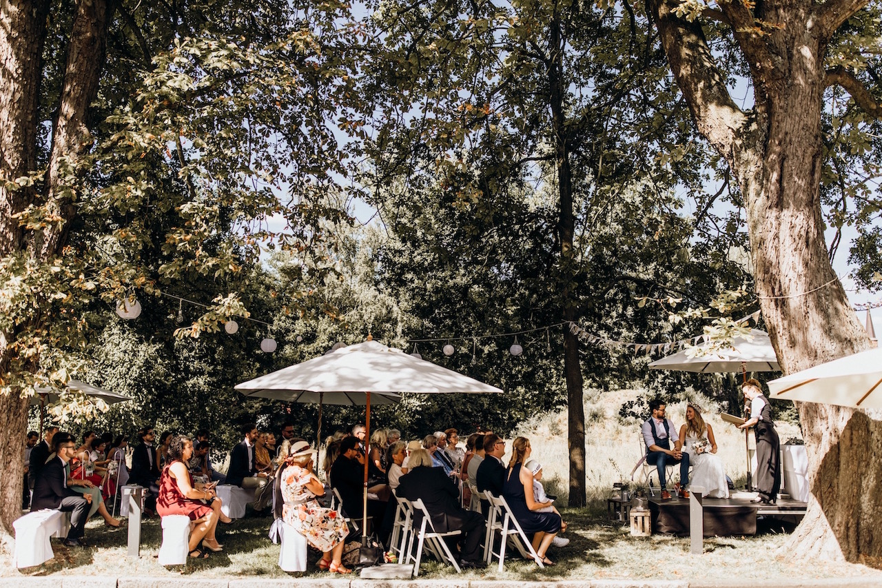 Freie Trauung Hamburg - Constanze Marienfeld, Vogelsang 27 B in Ahrensburg