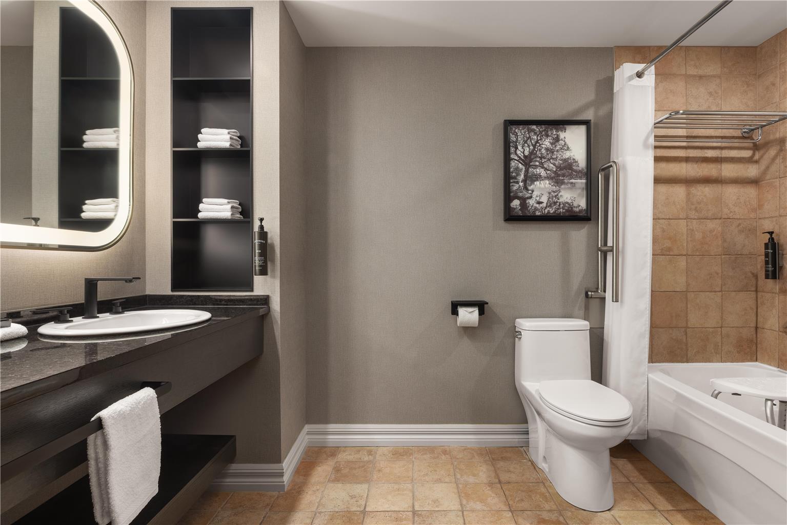 Images Hotel Vallea Bromont, Tapestry Collection by Hilton