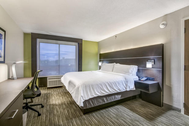 Images Holiday Inn Express & Suites Longview North by IHG
