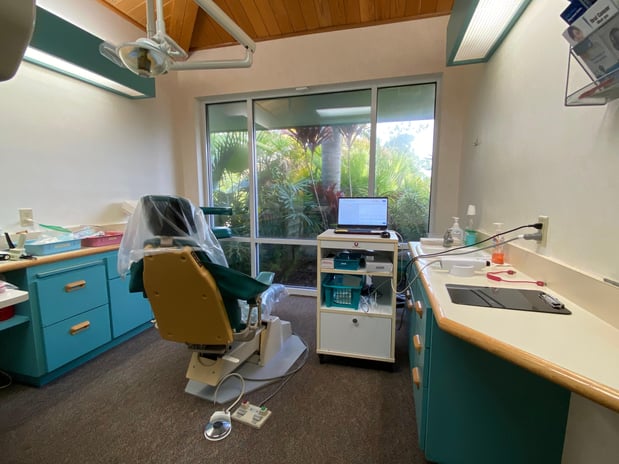 Images Largo Dental and Implant Center