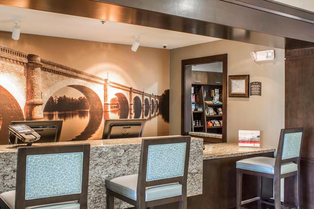 Images Staybridge Suites Jacksonville-Camp Lejeune Area by IHG