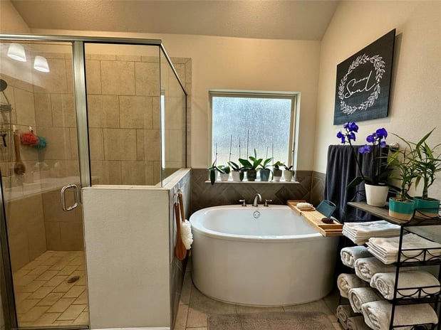 Images Moore Home & Ranch Realty